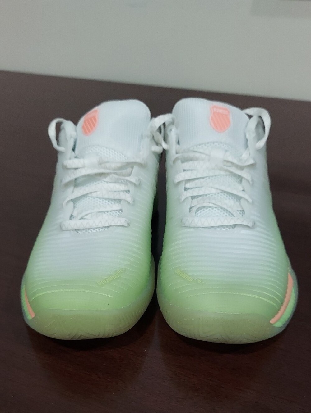 K-Swiss Hypercourt Express 2 Tennis Shoe - Picture 9 of 11